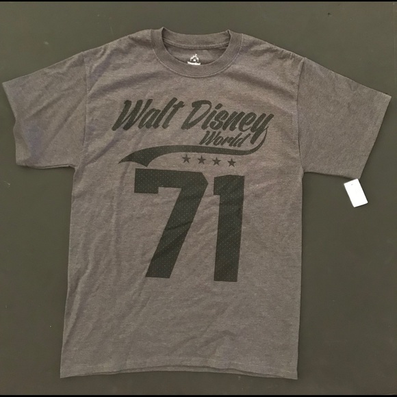 Walt Disney World Shirt MEDIUM Disneyland - Picture 1 of 1